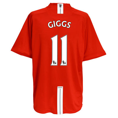 prd_maxzoom_237924_giggs[1].jpg